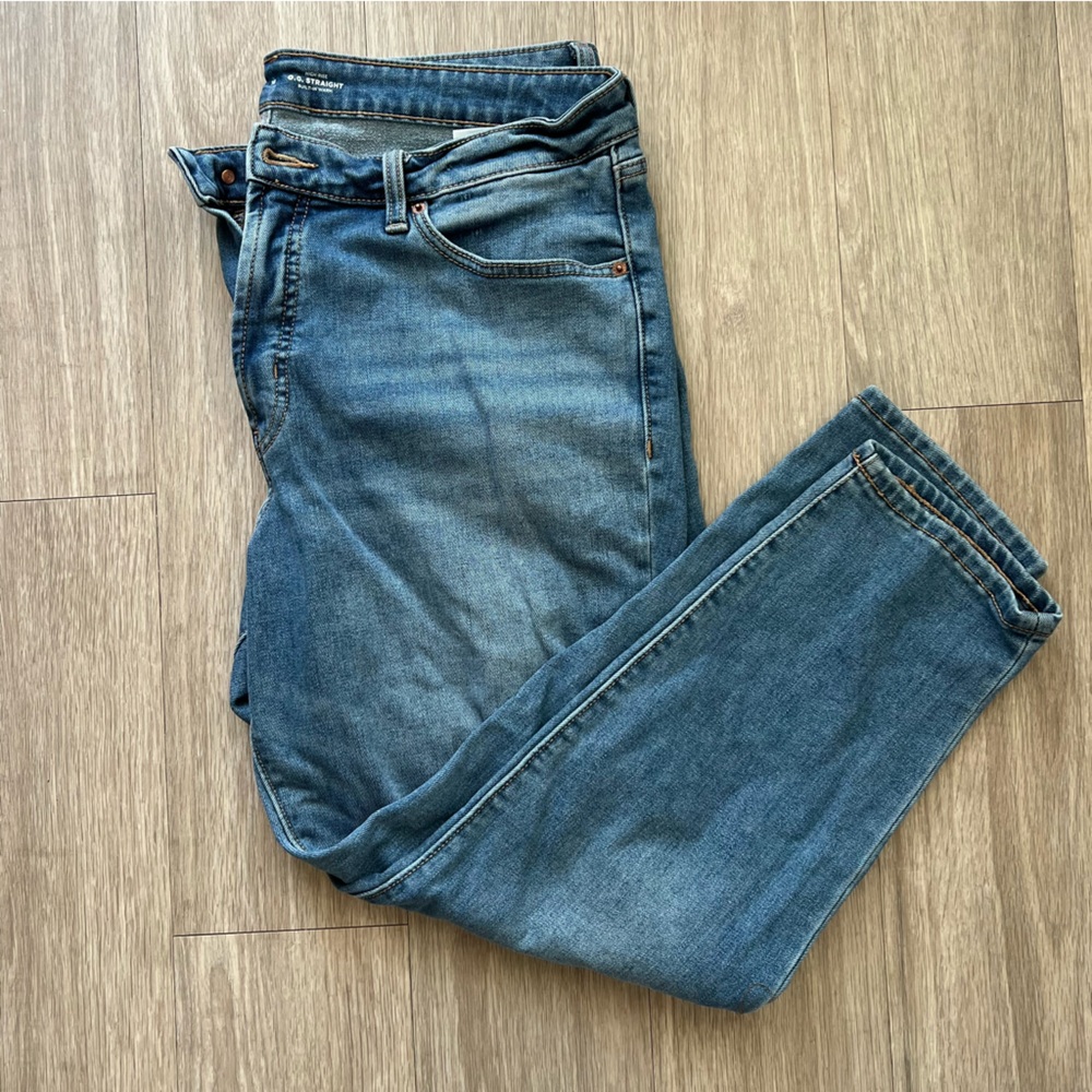 Old Navy High-Waisted OG Straight Built-In Warm Ankle Jeans